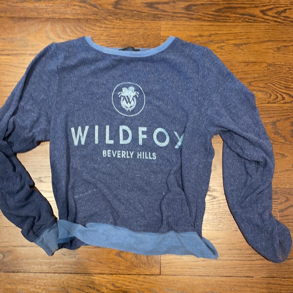 Wild fox sweater